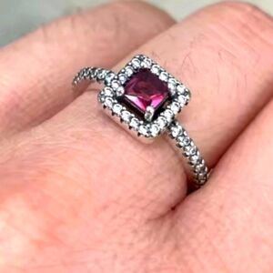 Elegant 925 Sterling Silver and Red Gemstone Ring Sz 6